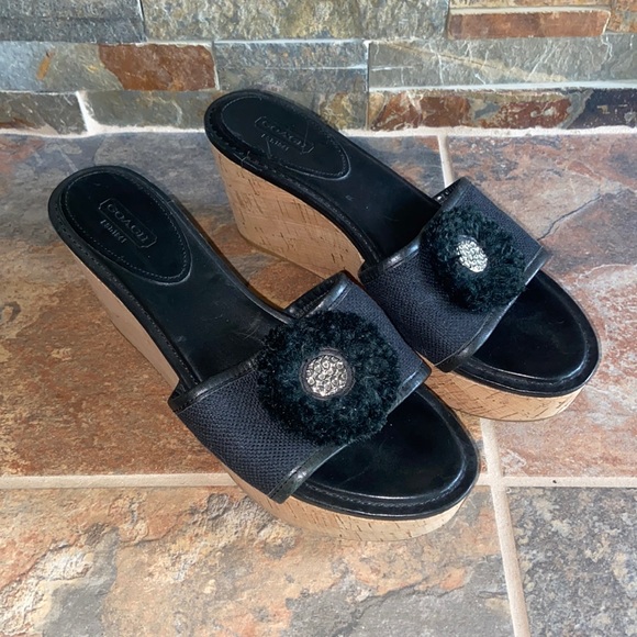 Like new black Coach Wedges sz 10 - Picture 1 of 5